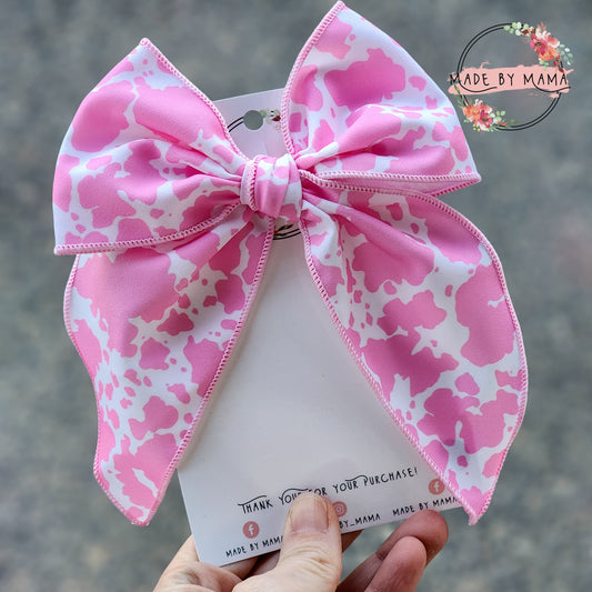 Strawberry Milk Handtied Bow
