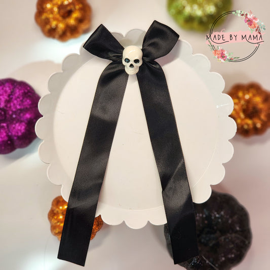 Skull Sailor Bow