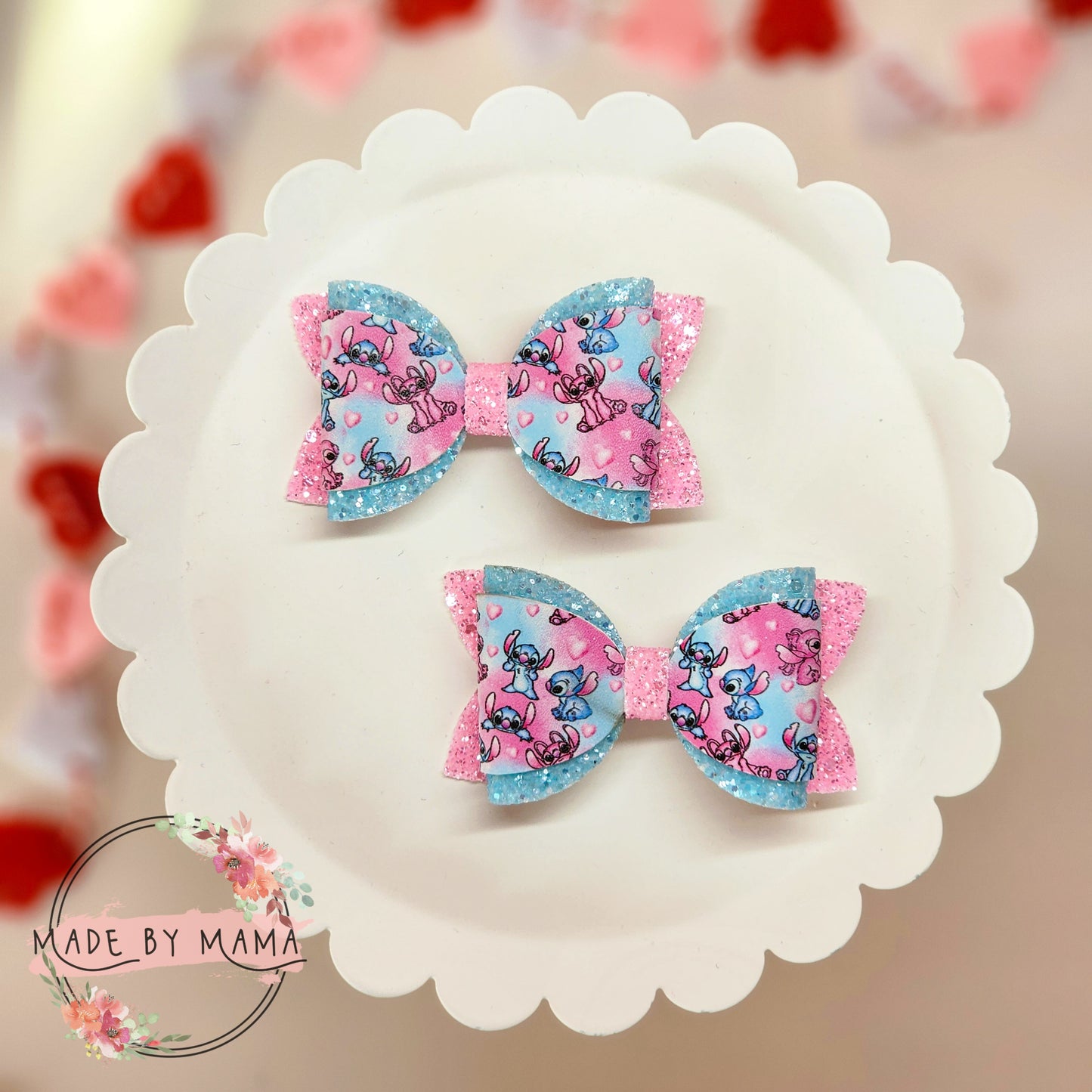 Alien Love Birds Bow