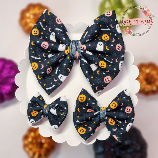 Spooky Ghosts & Pumpkins Bullet Bows