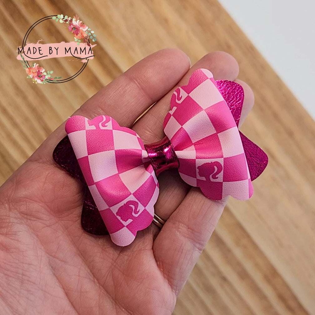 Doll Silhouette Bow