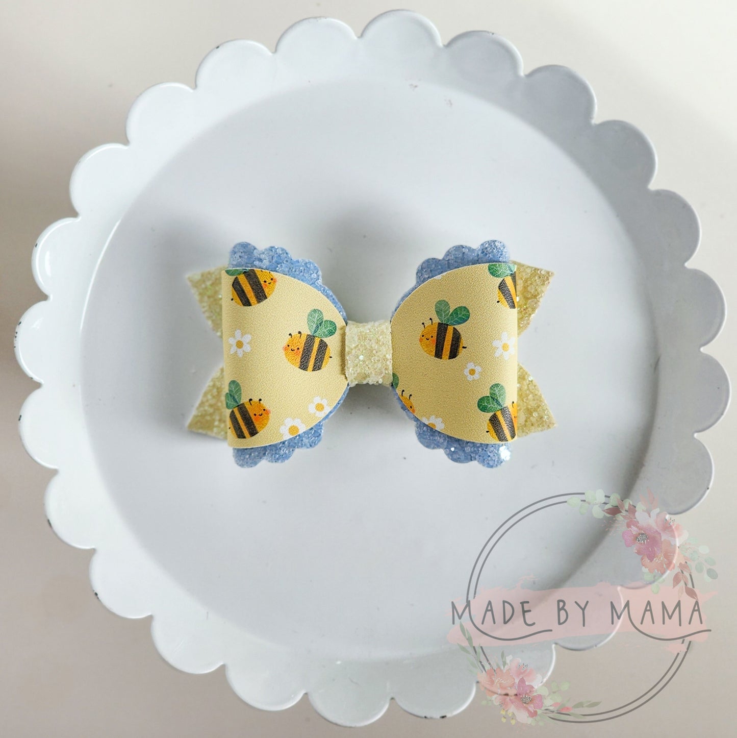 Busy Bumble Bee Bow