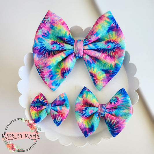 Blue Tie Dye Bullet Bow