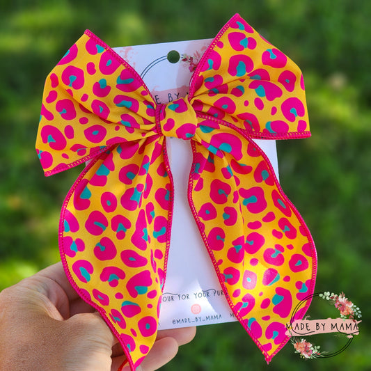 Tropical Leopard Handtied Bow