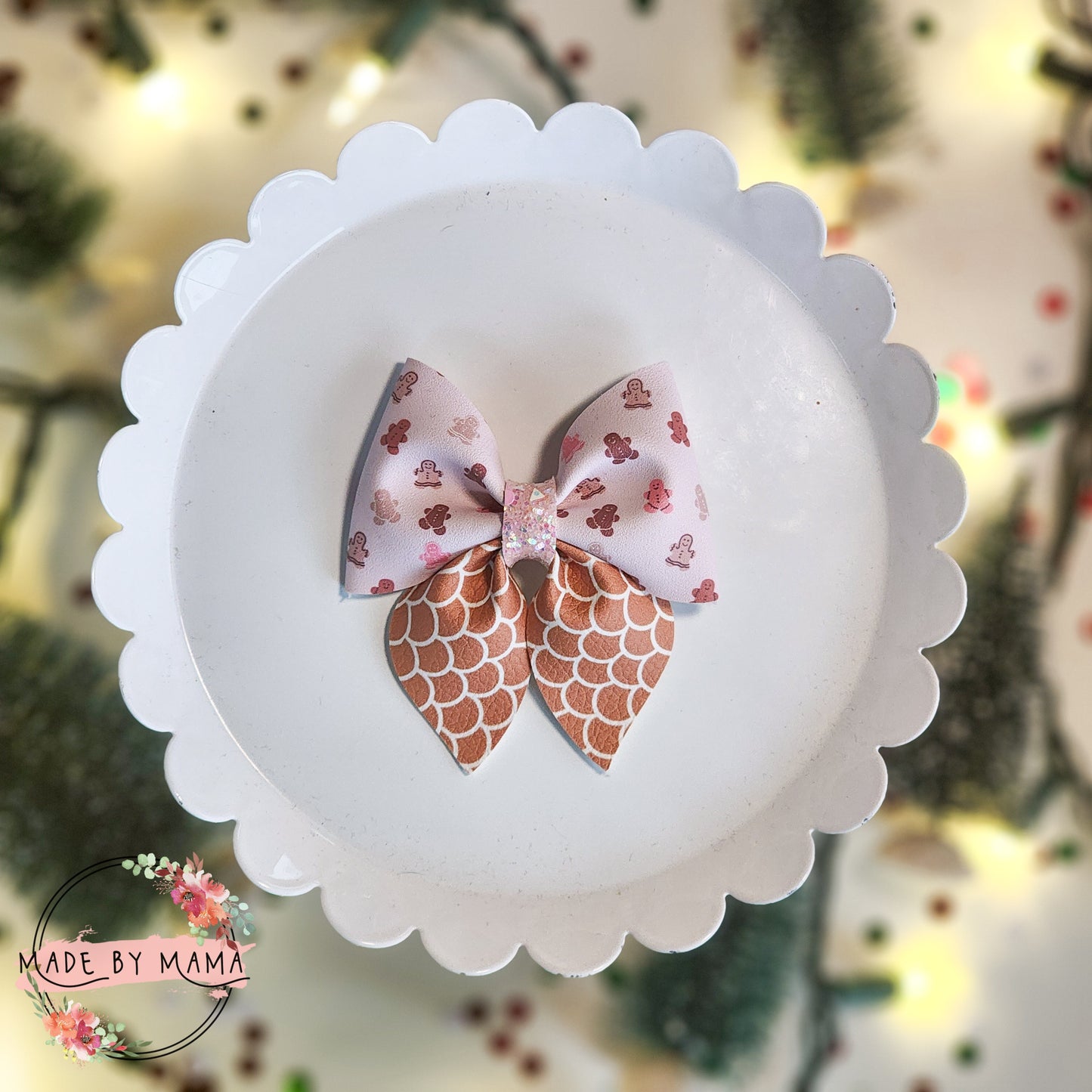 Gingerbread Men Bow