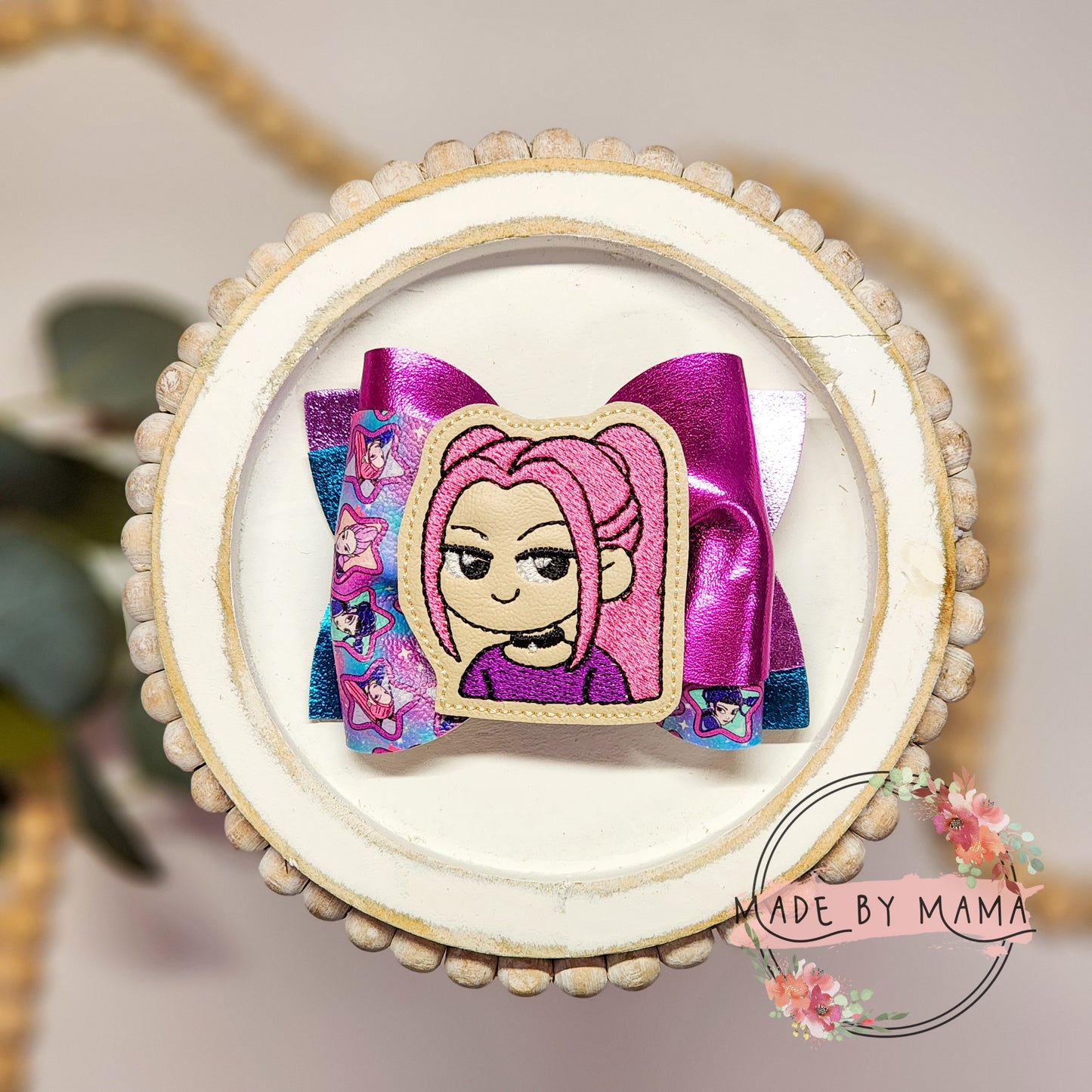 K-Pop Demon Hunters Bow - Mira