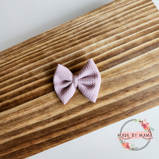 Dusty Lavender Bullet Bow