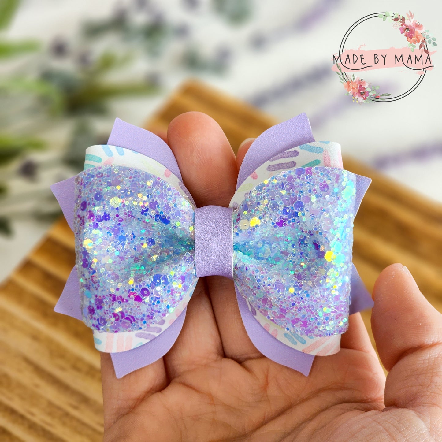 Retro Pastel Pattern Bow